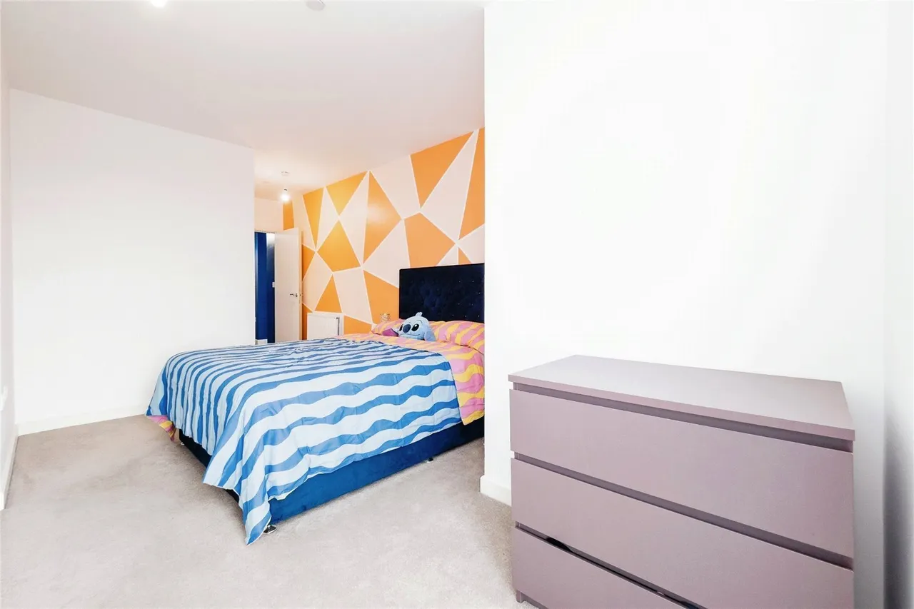 Ron Leighton Way, London, E6, photo 2