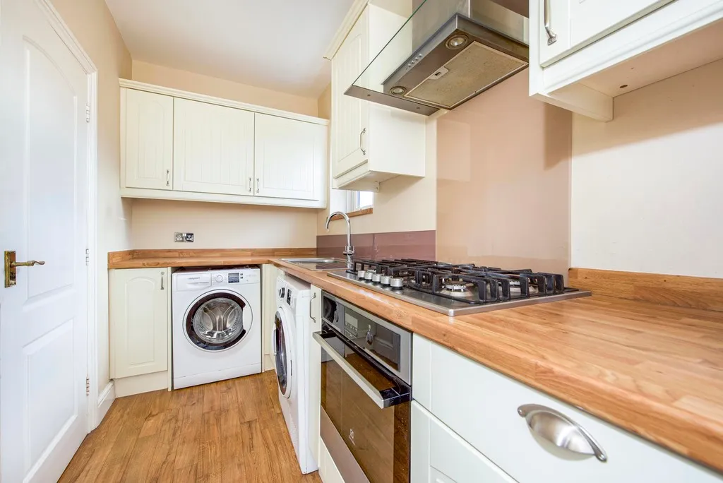 Harefield Road, Uxbridge, UB8, photo 8