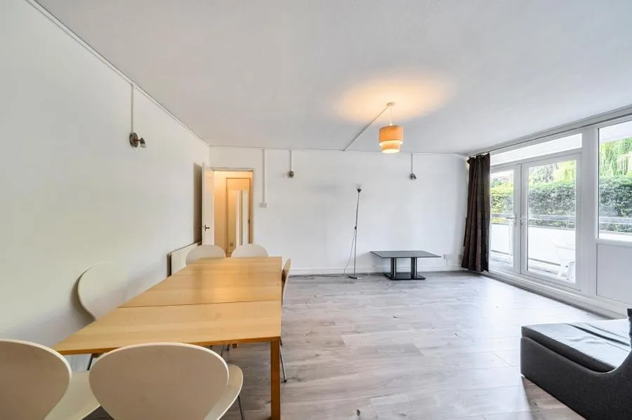 Regents Park Road, London, N3, photo 12