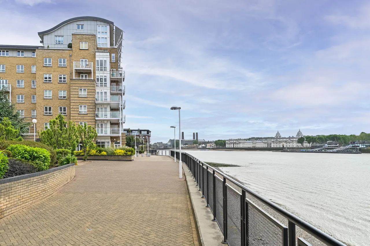 London, E14, photo 8