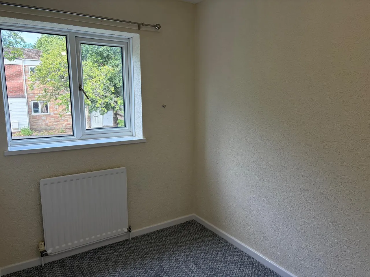 Burford, Brookside, Telford, TF3, photo 12