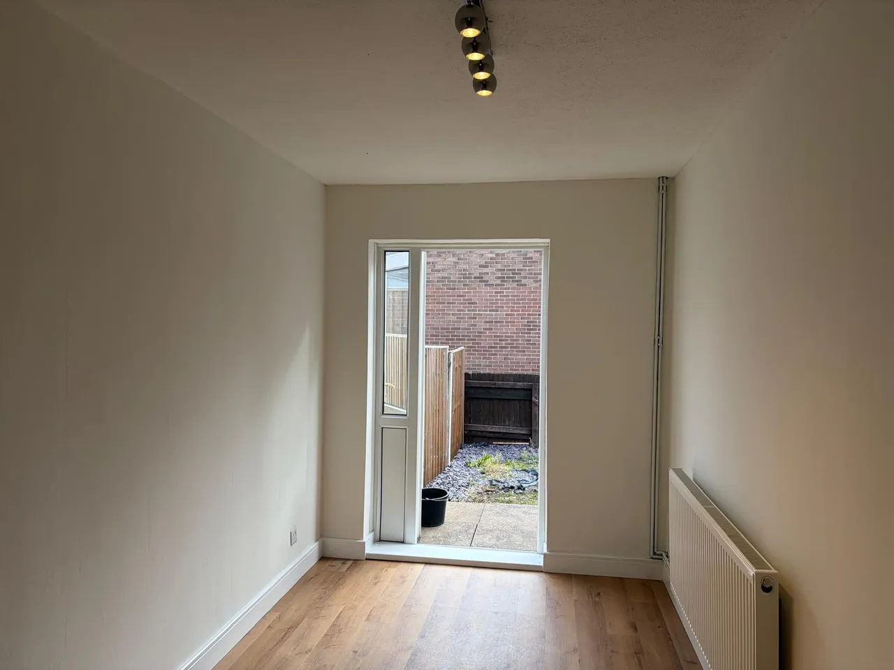 Burford, Brookside, Telford, TF3, photo 6
