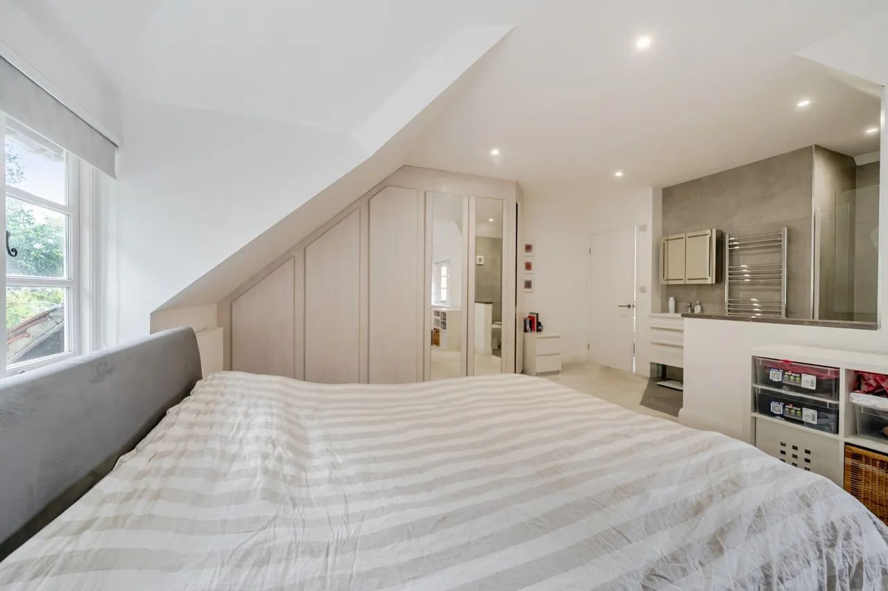 Gurnells Road, BEACONSFIELD, HP9, photo 6