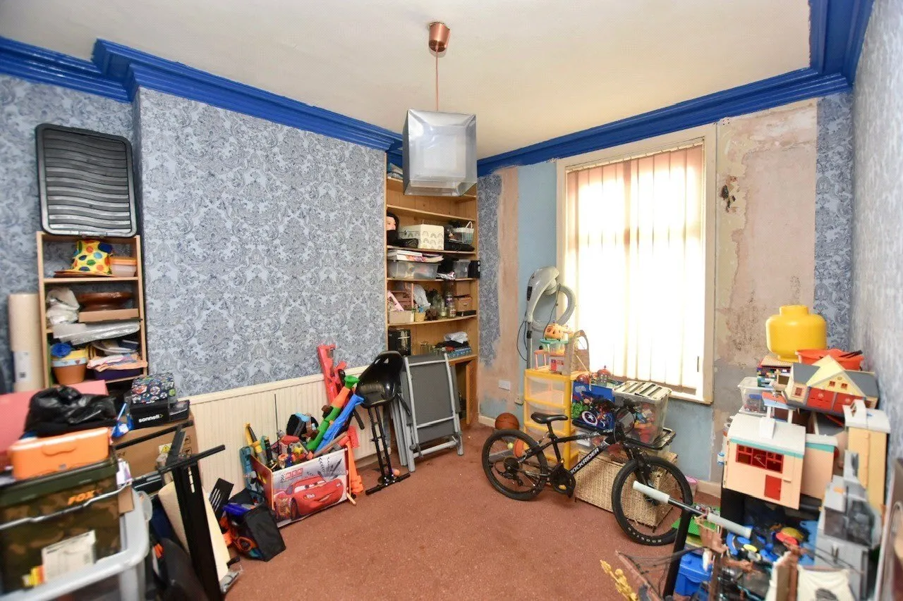 Abbotsford Avenue, Longshaw, Blackburn, Lancashire, BB2, photo 4