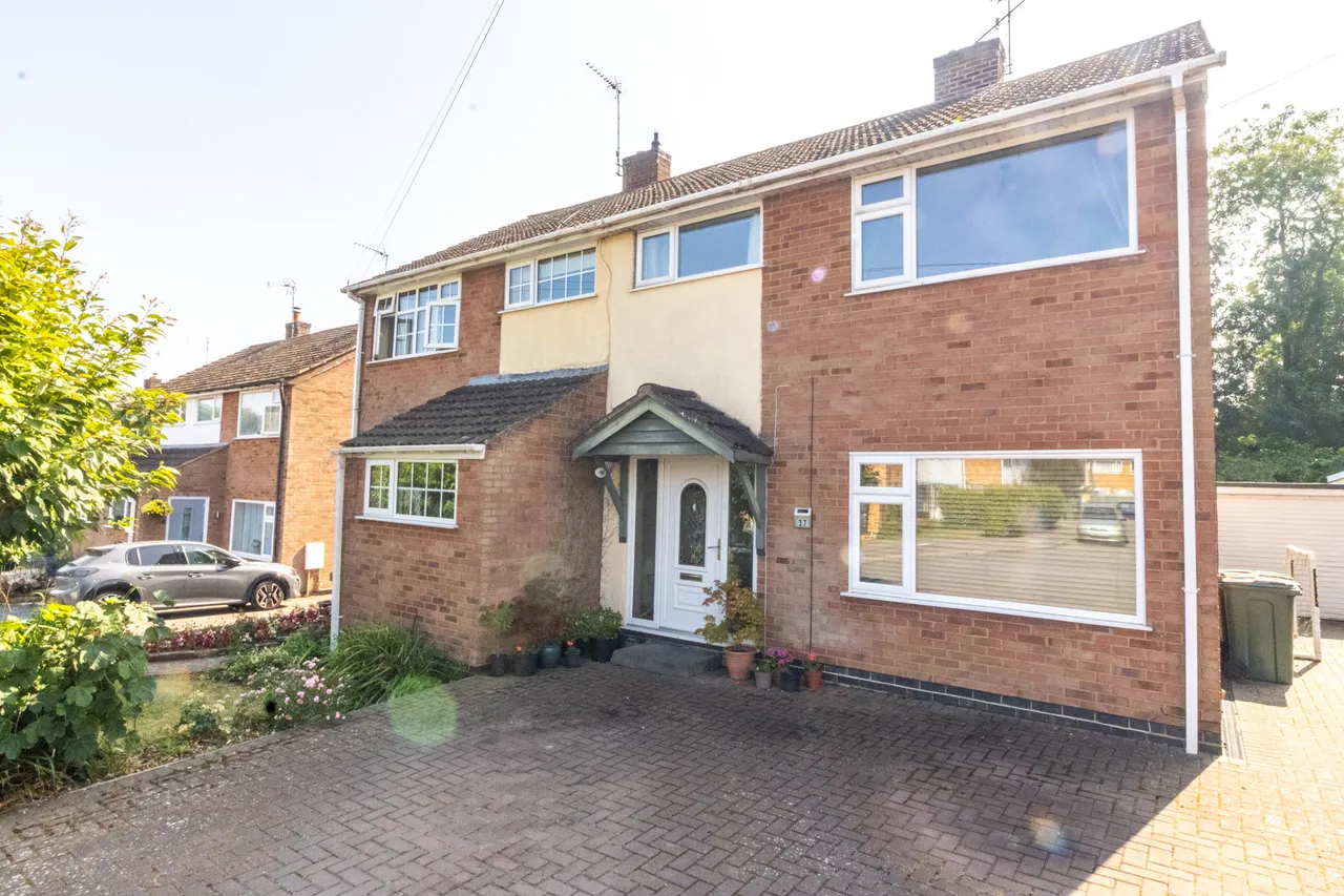 3 bed house for sale — Johnson Rise, Stoney Stanton, Leicester, Leicester, LE9 4BZ
