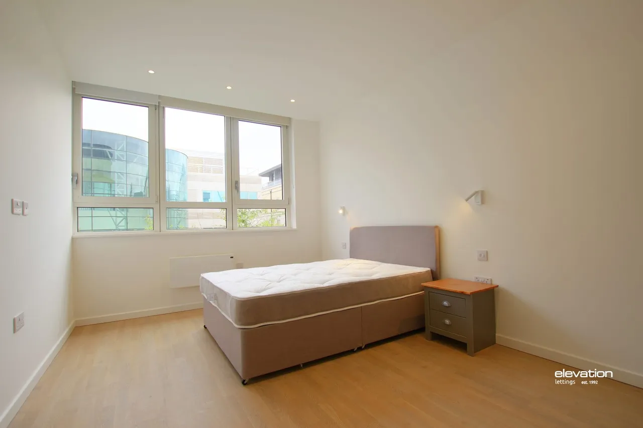 Flat 38, Granton House, Milton Keynes, 202 Silbury Boulevard, MK9 1FJ, photo 7