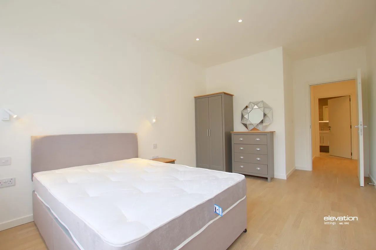 Flat 38, Granton House, Milton Keynes, 202 Silbury Boulevard, MK9 1FJ, photo 6