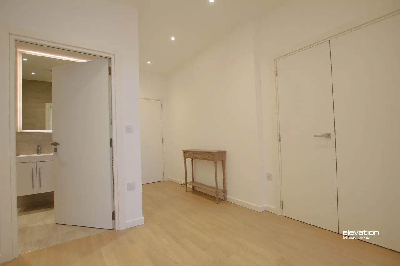 Flat 38, Granton House, Milton Keynes, 202 Silbury Boulevard, MK9 1FJ, photo 9