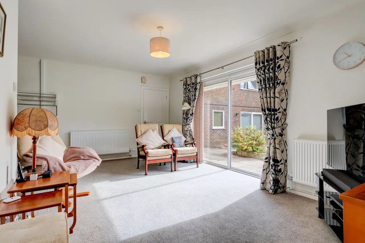 St. Johns Road, High Wycombe, HP10, photo 8