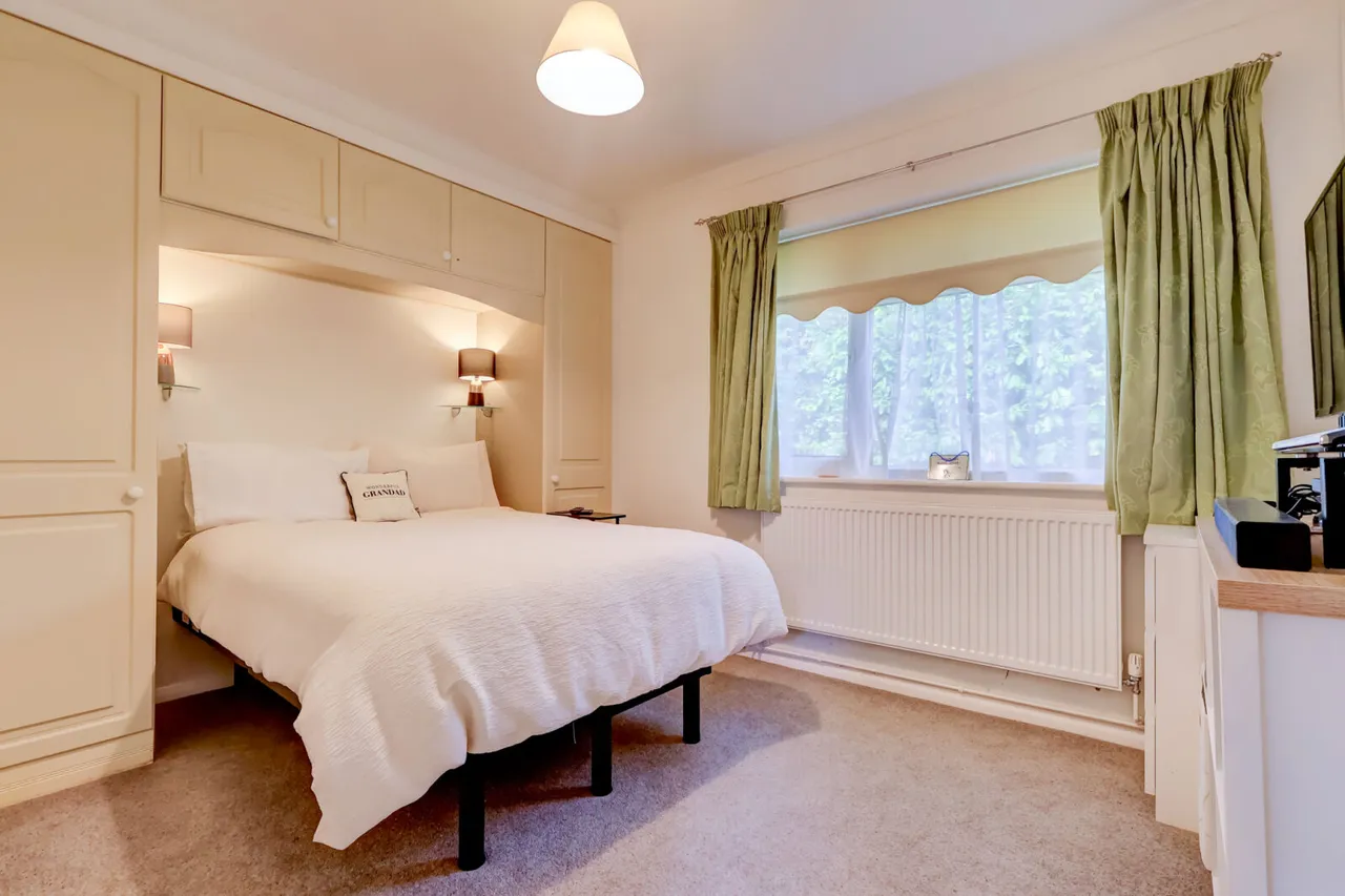 St. Johns Road, High Wycombe, HP10, photo 11