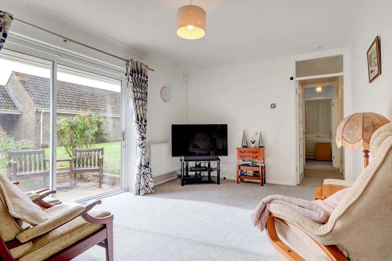 St. Johns Road, High Wycombe, HP10, photo 2