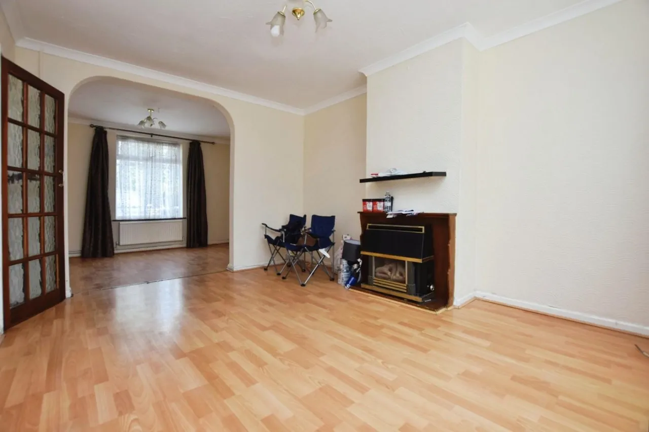 Pondfield Road, Dagenham, RM10, photo 6