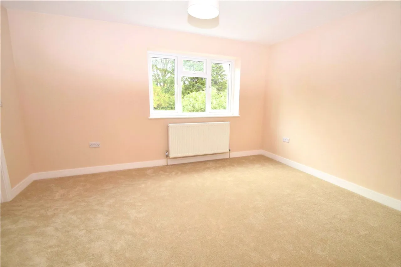 Kingsley Road, Eversley, Hampshire, RG27 0NA, photo 14