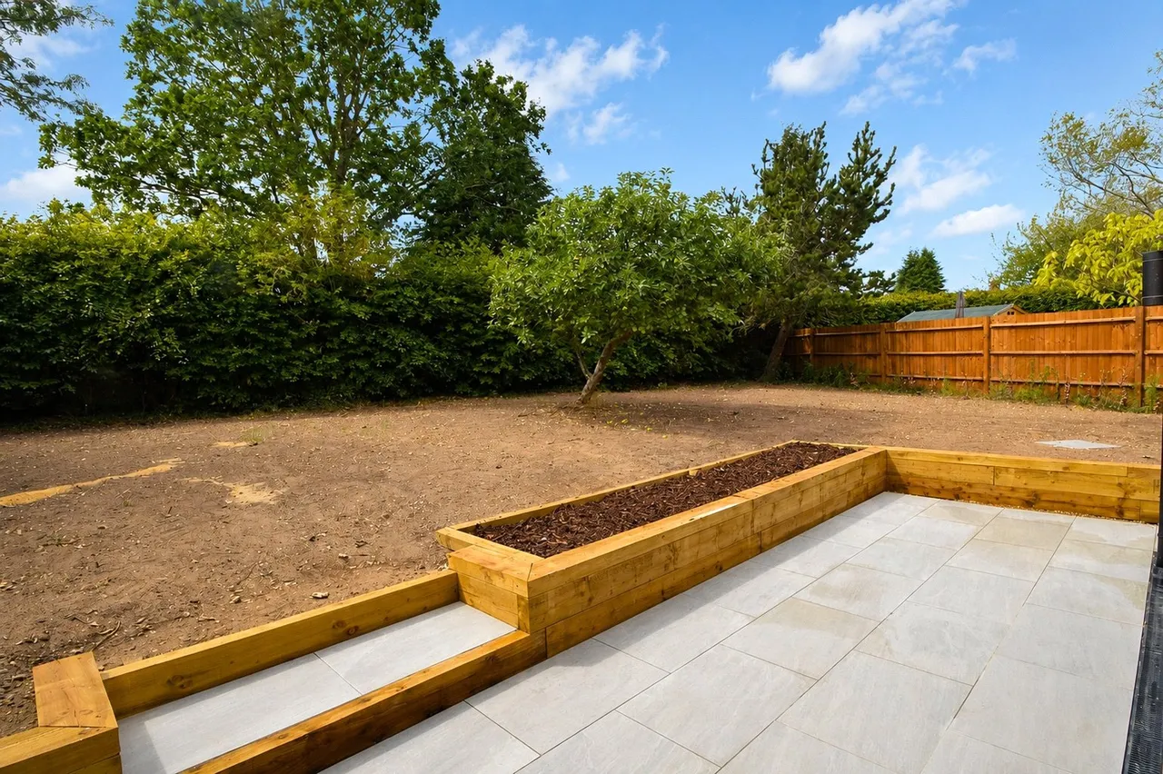 Kingsley Road, Eversley, Hampshire, RG27 0NA, photo 24