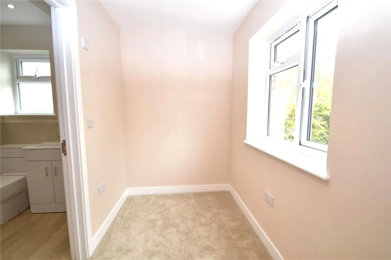 Kingsley Road, Eversley, Hampshire, RG27 0NA, photo 15