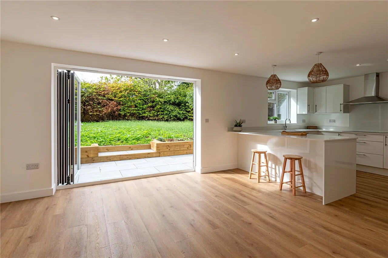 Kingsley Road, Eversley, RG27, photo 22