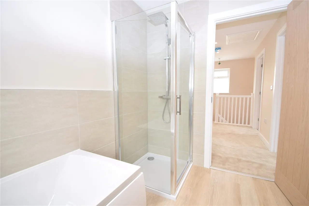 Kingsley Road, Eversley, Hampshire, RG27 0NA, photo 22