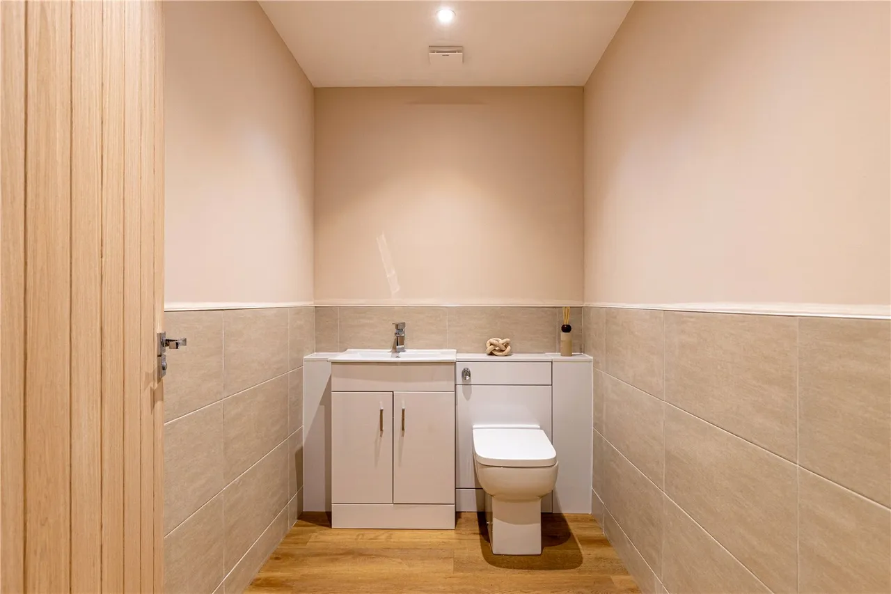 Kingsley Road, Eversley, RG27, photo 9