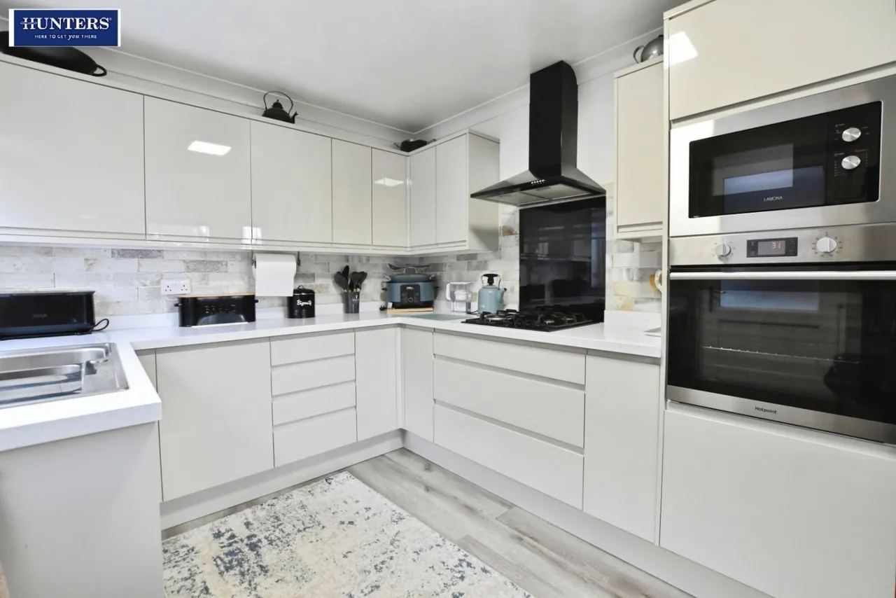 2 bed house for sale — Hillfoot Drive, Scunthorpe