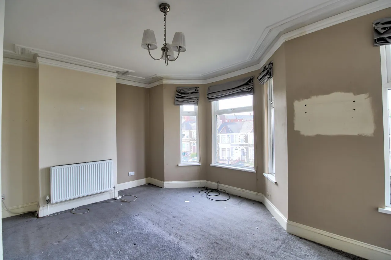 Risca Road, Newport, NP20, photo 11