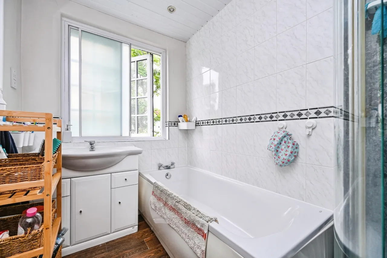 Beech Lane, Liverpool, L18, photo 15