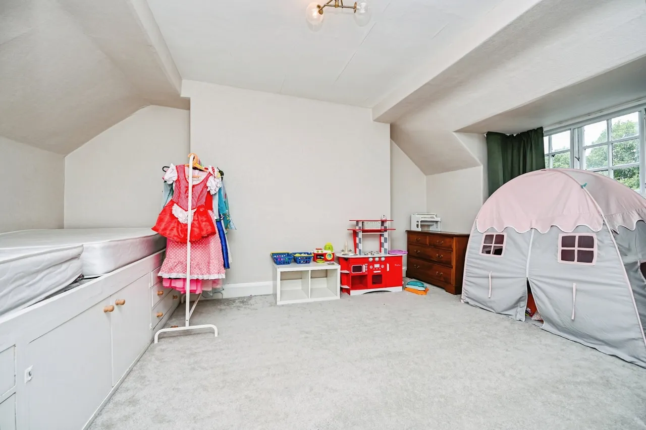 Beech Lane, Liverpool, L18, photo 18