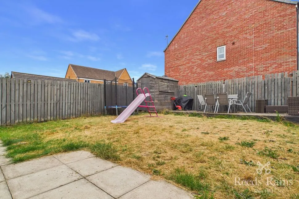 Lyle Mews, Thurcroft, S66, photo 18