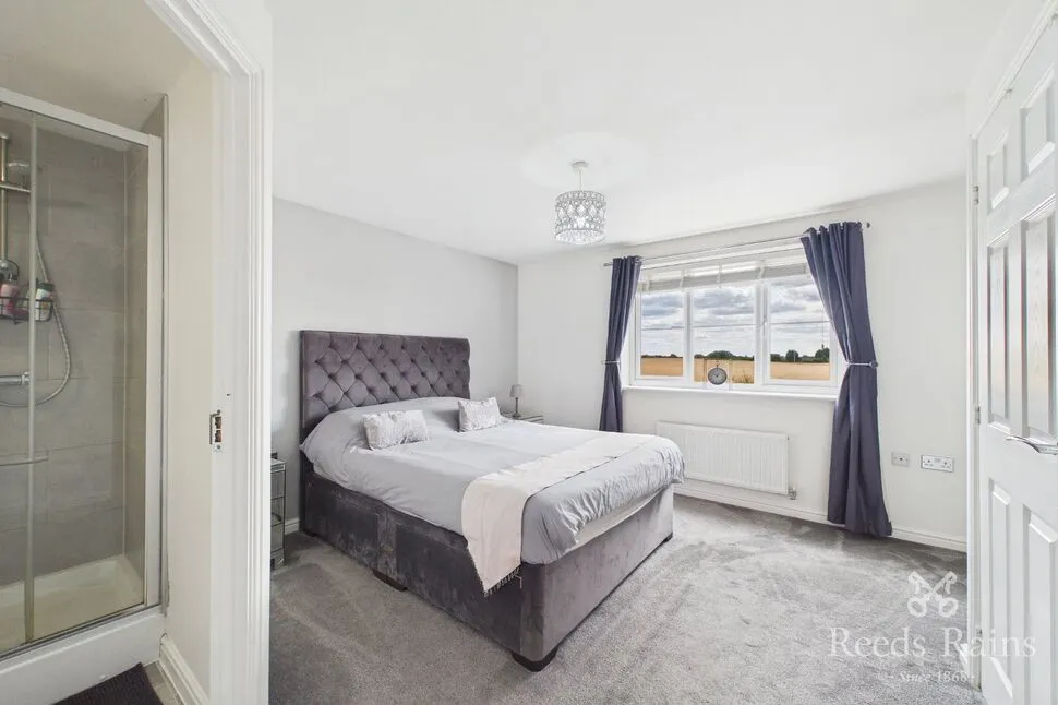 Lyle Mews, Thurcroft, S66, photo 10