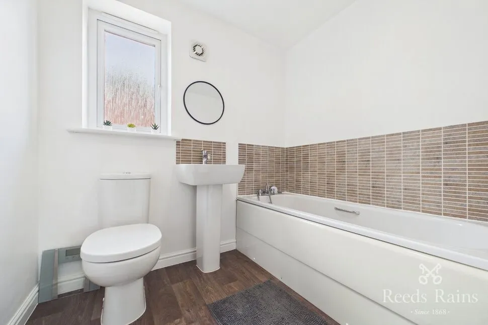 Lyle Mews, Thurcroft, S66, photo 16