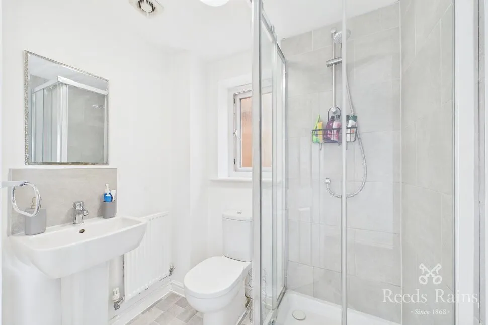 Lyle Mews, Thurcroft, S66, photo 12