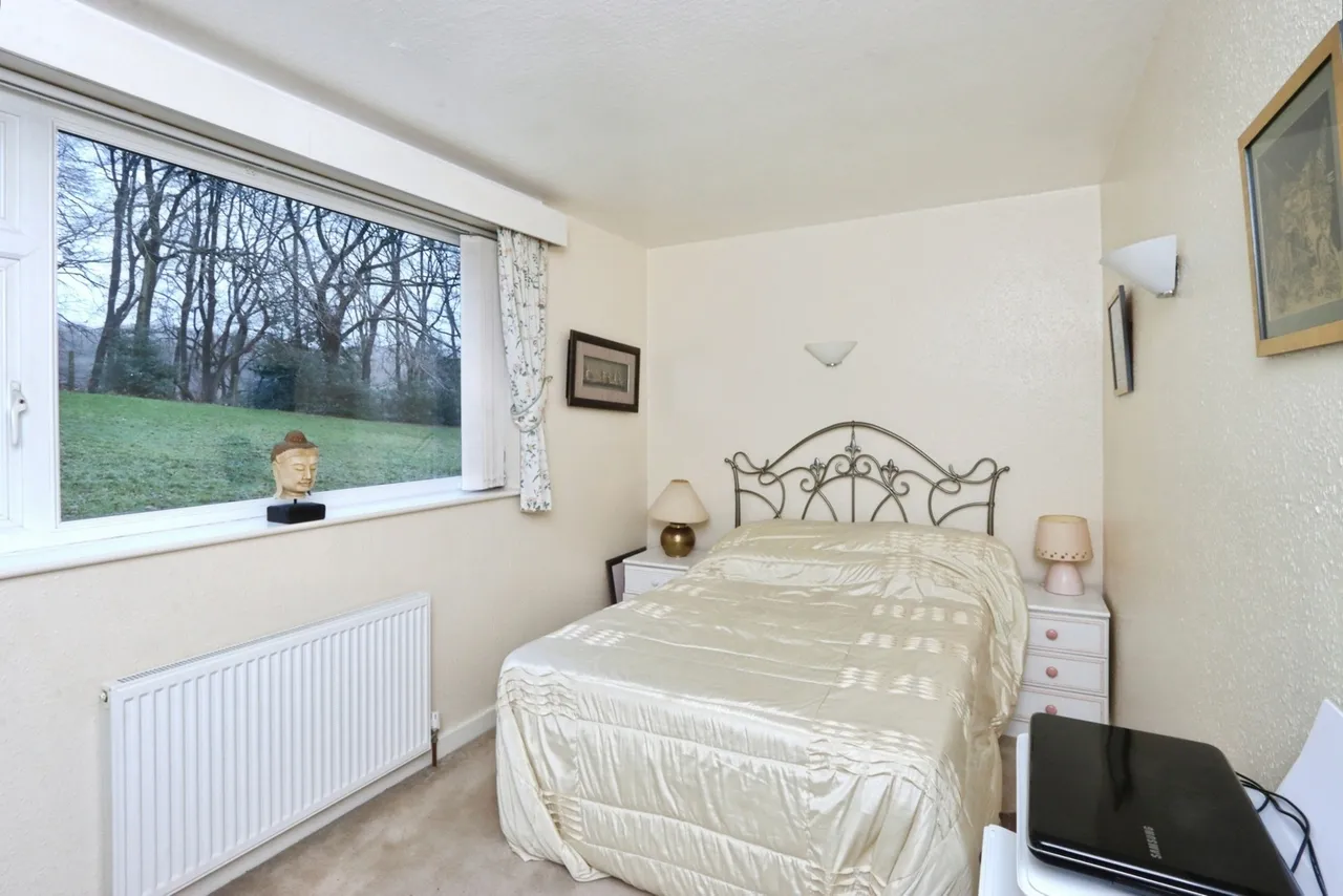 Bocking Lane, Sheffield, S8, photo 16