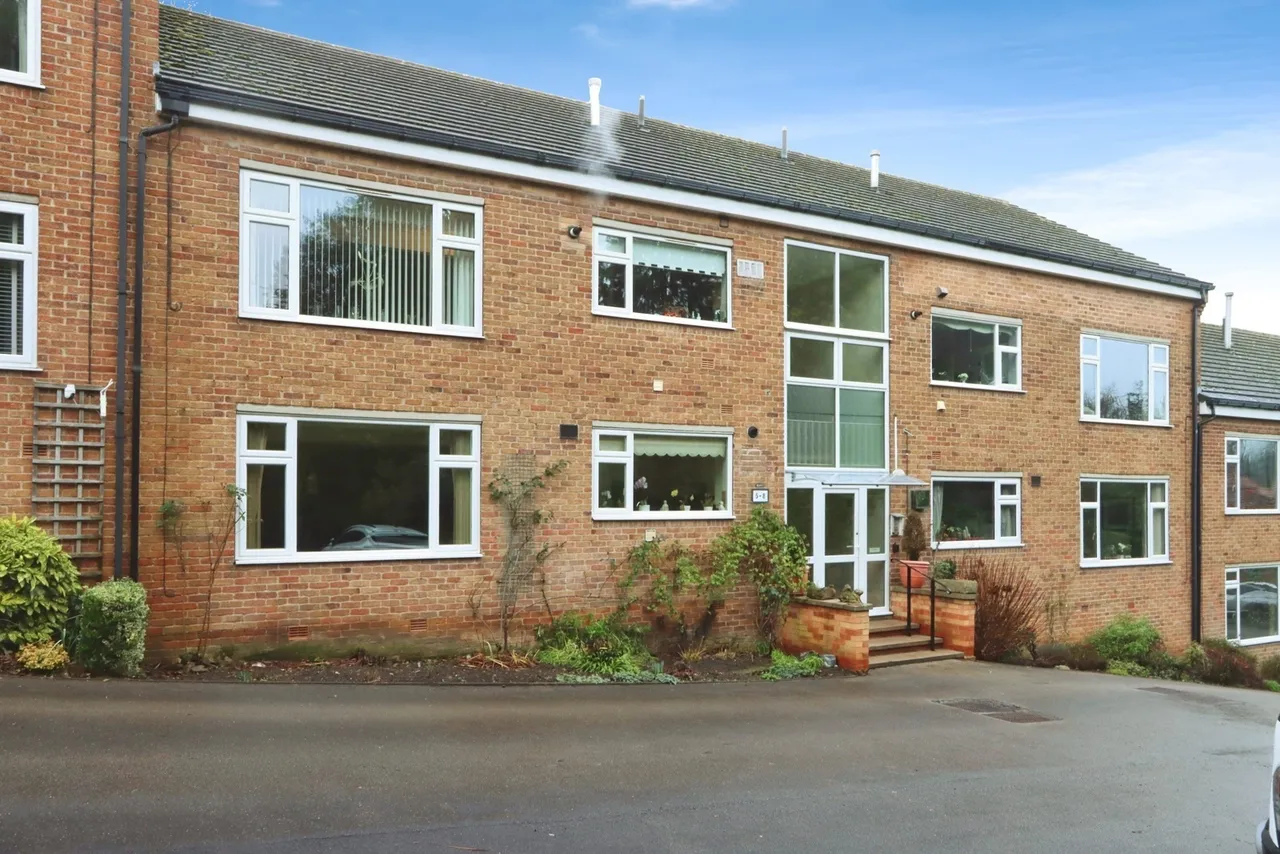 Bocking Lane, Sheffield, S8, photo 20