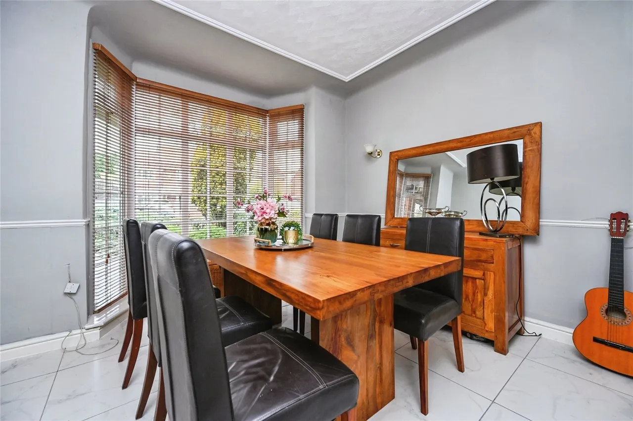 Rosslyn Avenue, Maghull, L31, photo 7