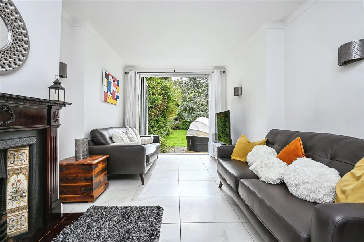 Rosslyn Avenue, Maghull, L31, photo 3