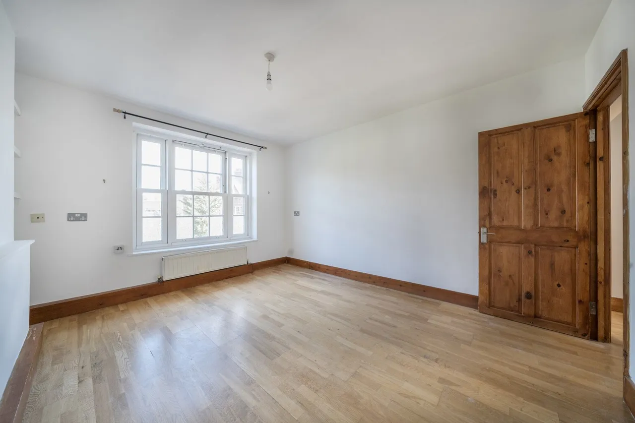 Vauxhall Street, SE11, photo 10