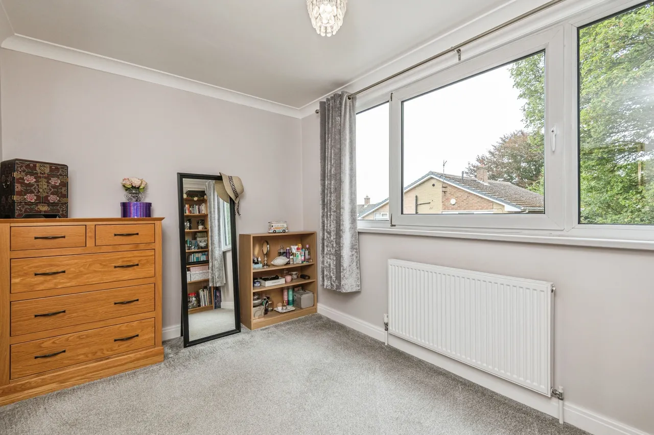 The Spinney, Wakefield, photo 12