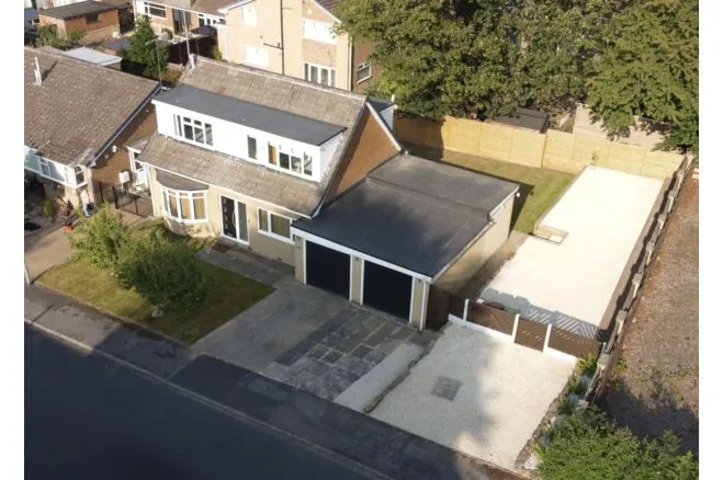 The Spinney, Wakefield, photo 2