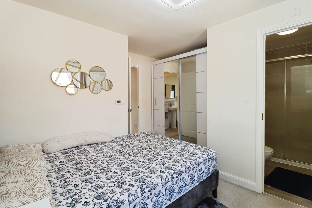 Hutchinson Road, Yate, BS37, photo 7