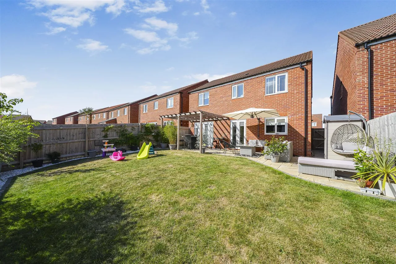 Forbes Avenue, Melton Mowbray, photo 24