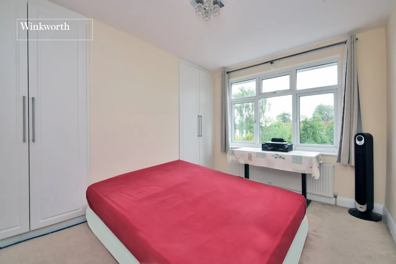 Hilldale Road, Cheam, SM1, photo 14