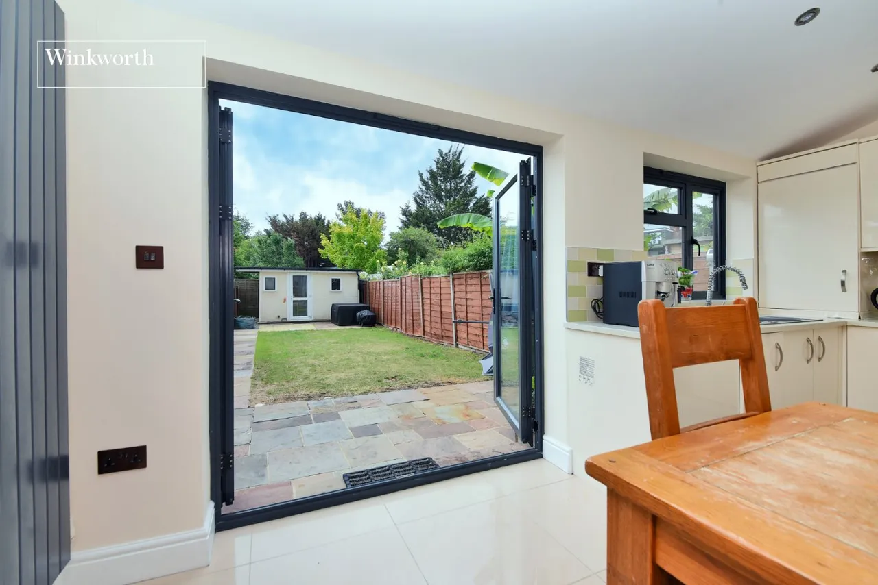 Hilldale Road, Cheam, SM1, photo 8
