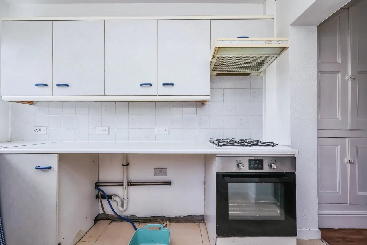 Linby Grove, Hucknall, Nottingham, Nottinghamshire, NG15, photo 6