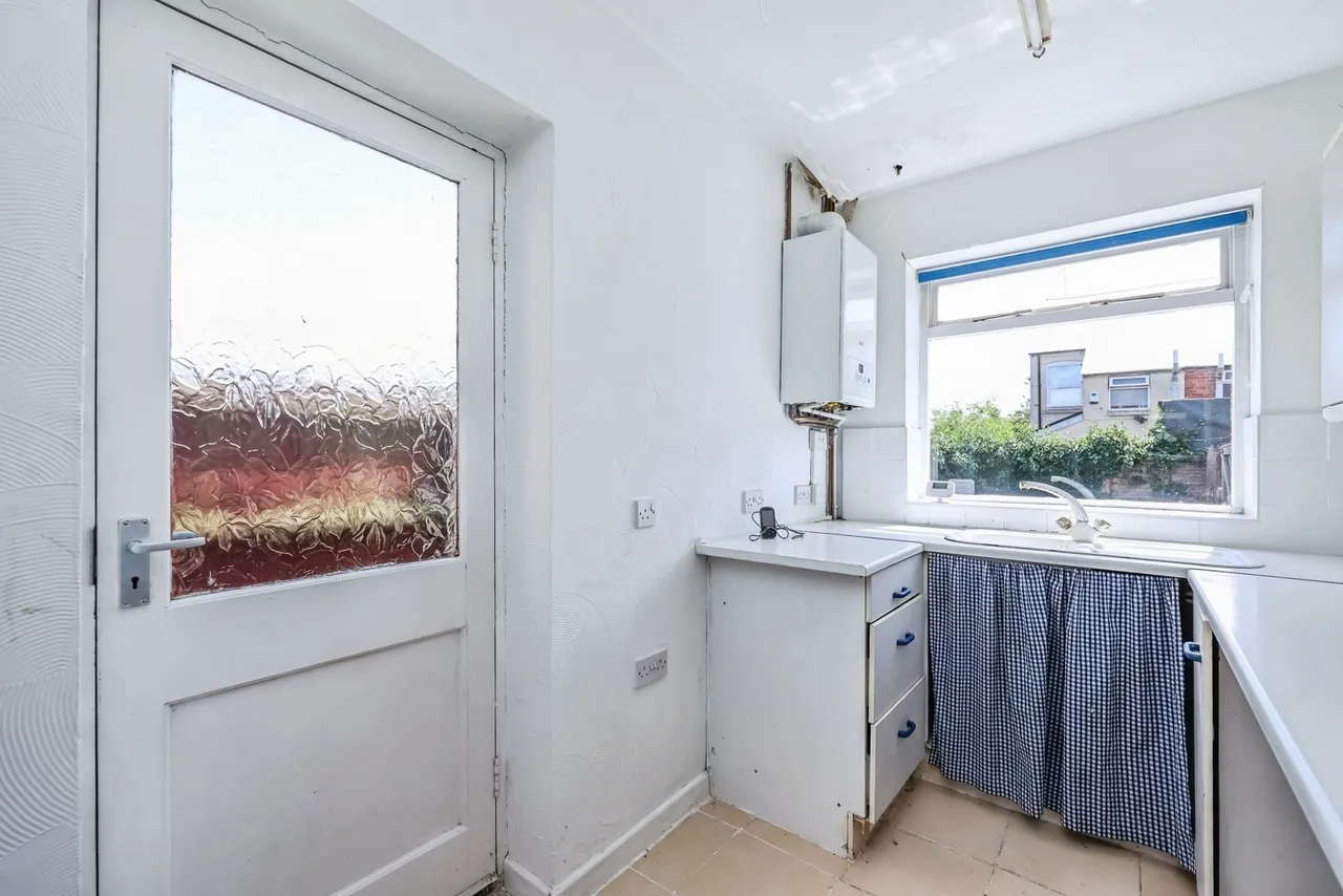 Linby Grove, Hucknall, Nottingham, Nottinghamshire, NG15, photo 7