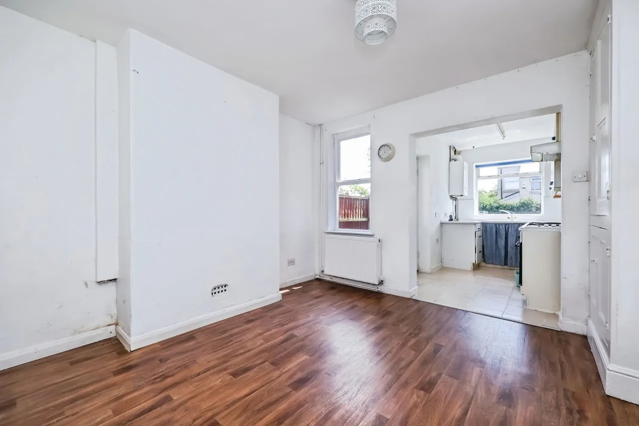 Linby Grove, Hucknall, Nottingham, Nottinghamshire, NG15, photo 8