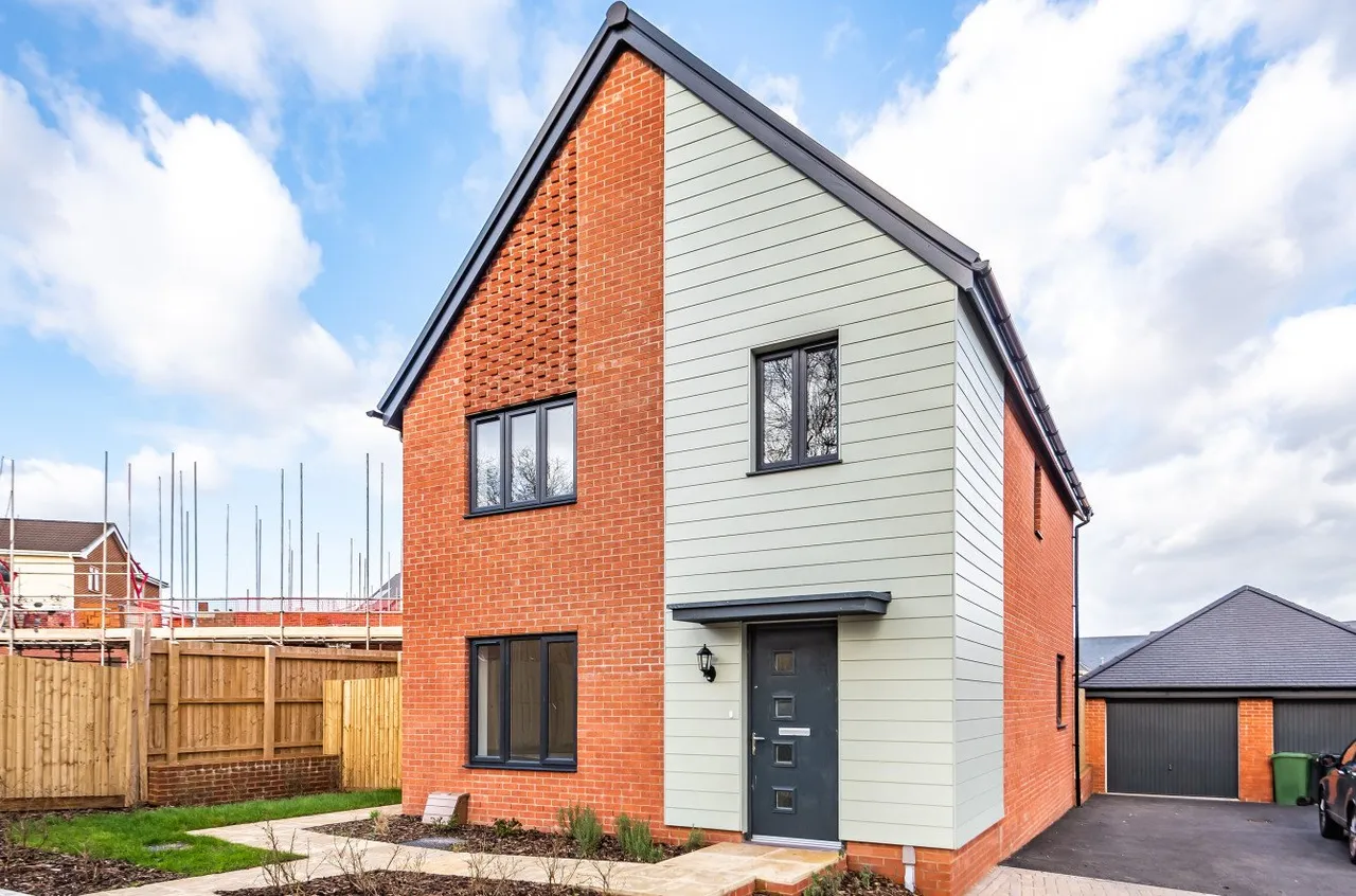 4 bed house for sale, Brunel Way, Whiteley, PO15