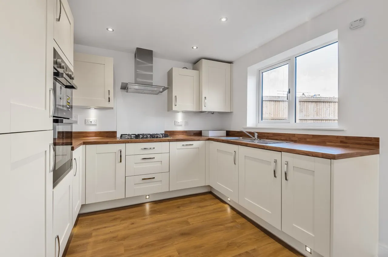 Brunel Way, Whiteley, PO15, photo 2