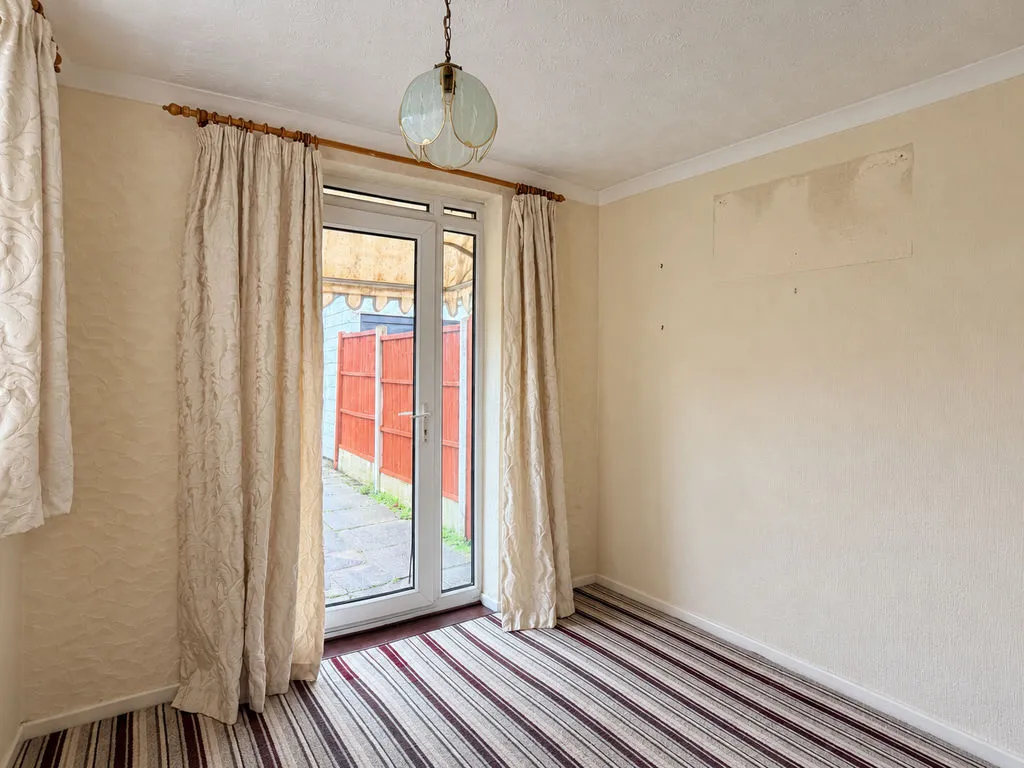 Chase Avenue, Cheslyn Hay, WS6, photo 17