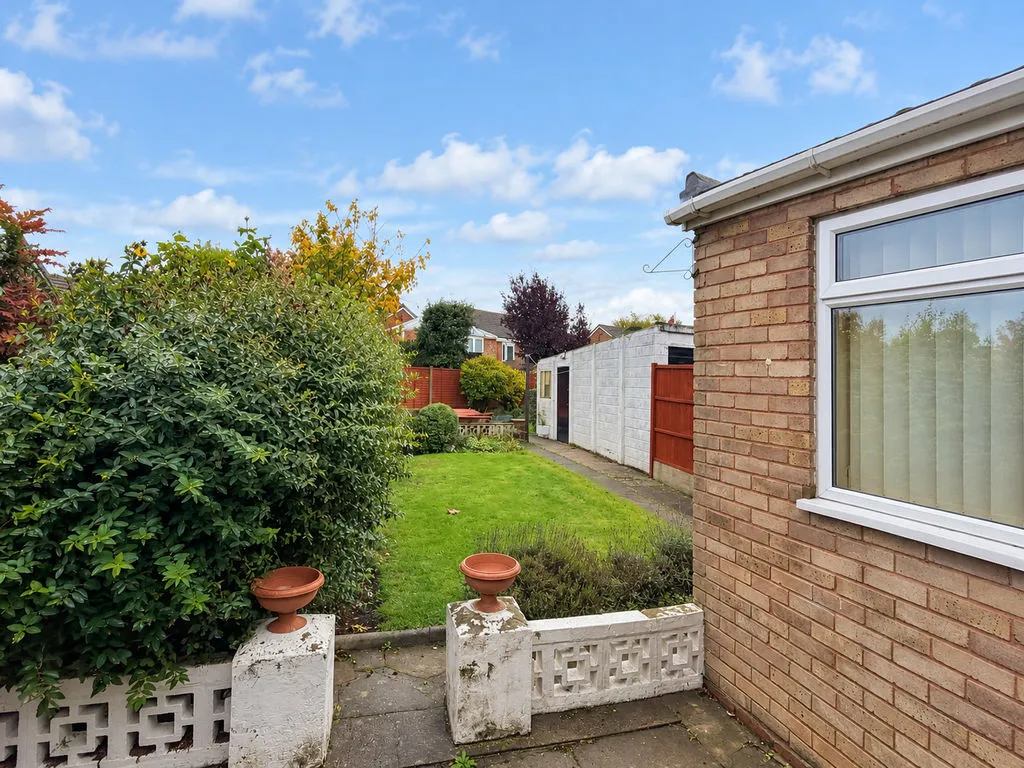 Chase Avenue, Cheslyn Hay, WS6, photo 19