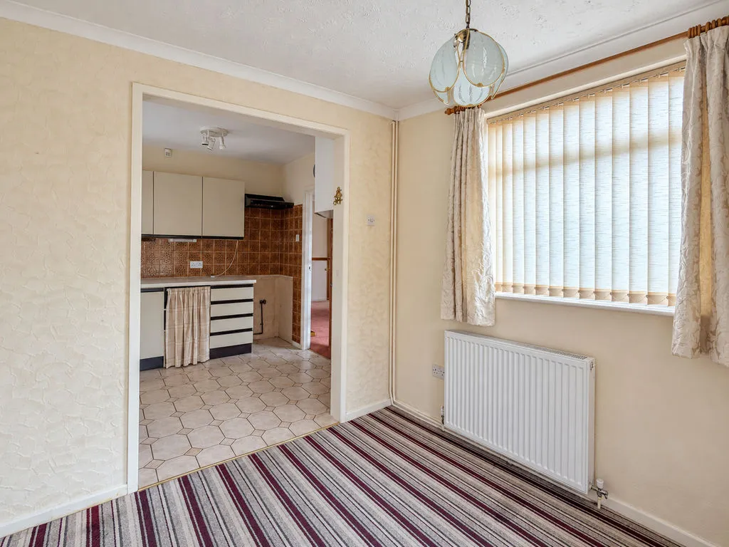 Chase Avenue, Cheslyn Hay, WS6, photo 18