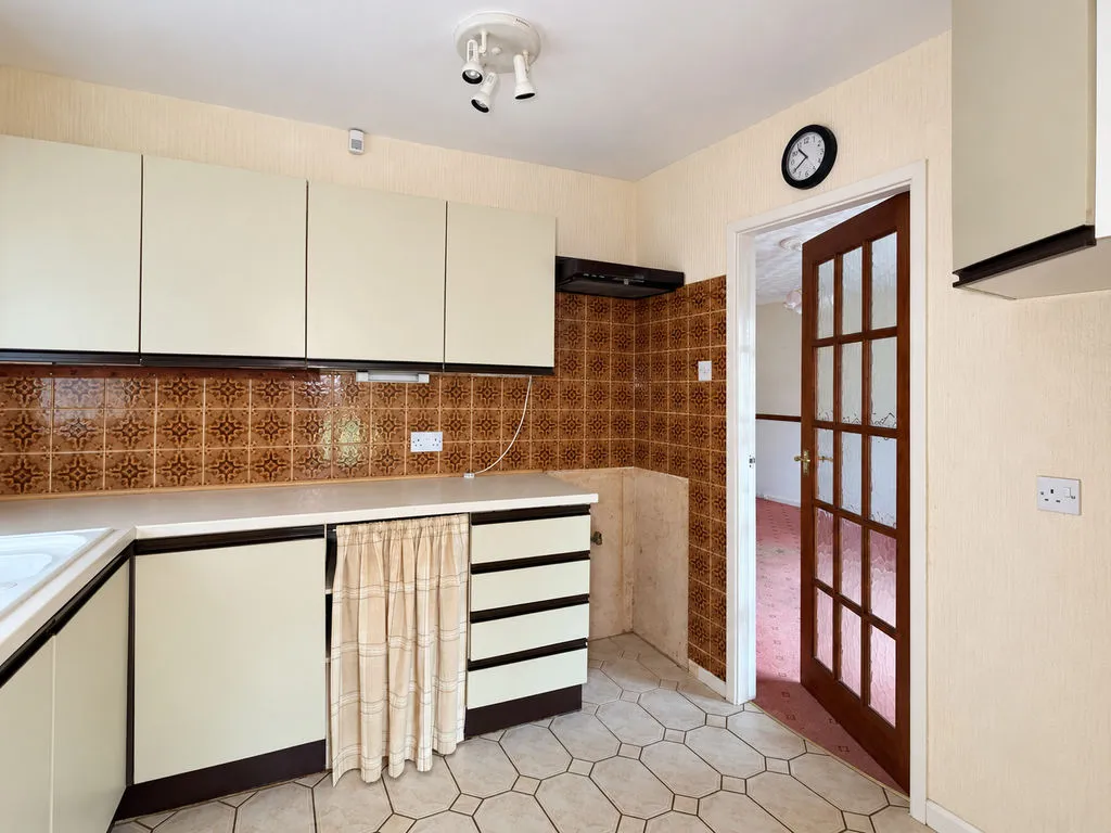 Chase Avenue, Cheslyn Hay, WS6, photo 14
